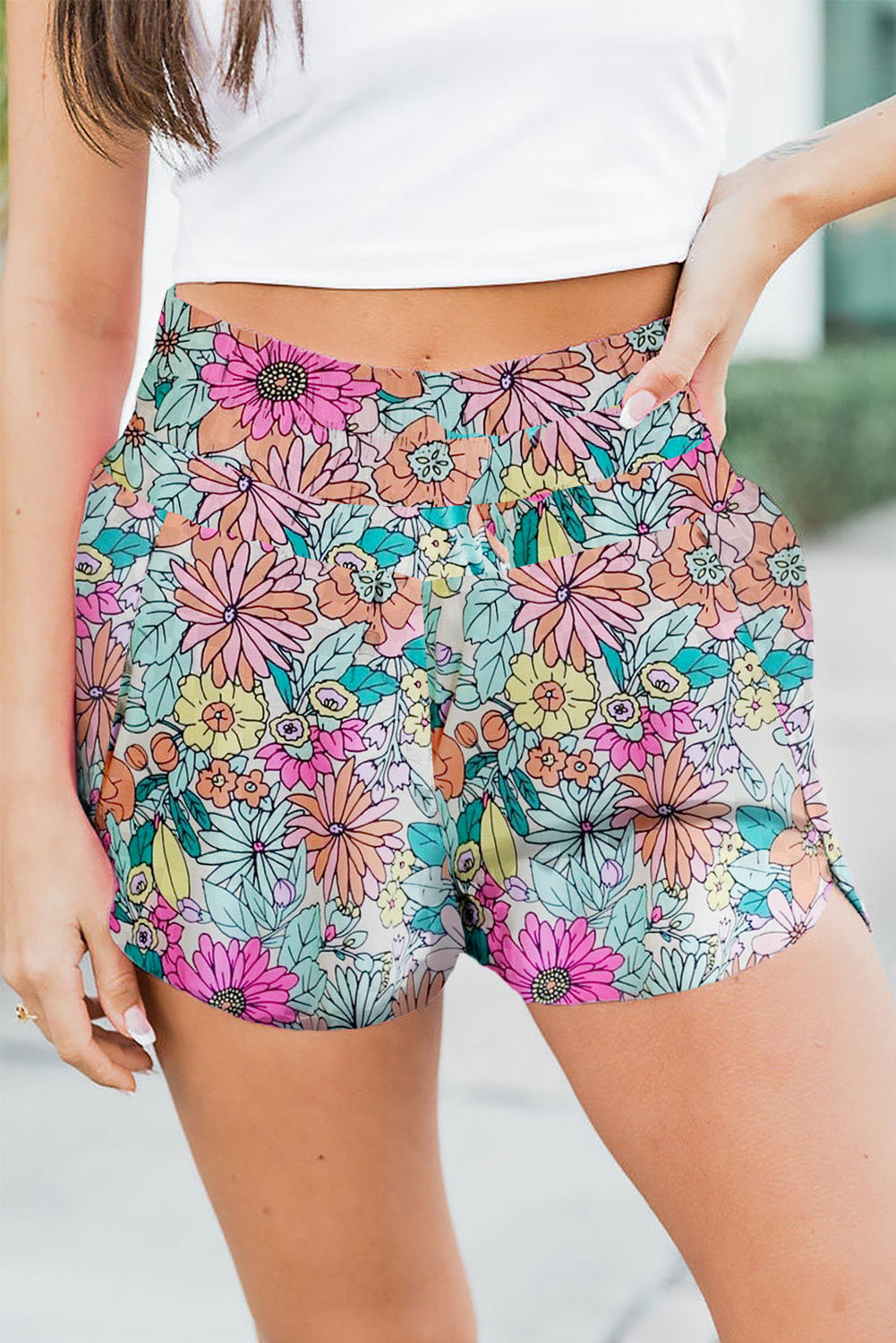 Multicolor Geometric Elastic High Waisted Shorts for Women