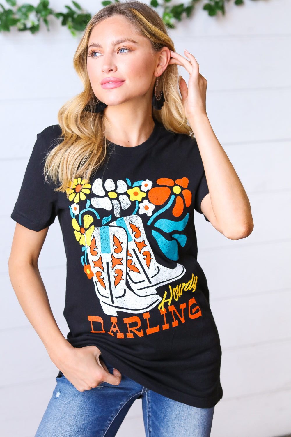 Black Cotton HOWDY DARLING Graphic Tee