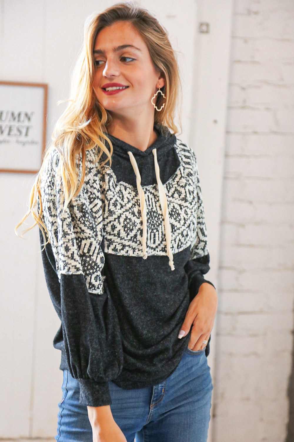 Aztec Jacquard Hacci Outseam Sweater Hoodie