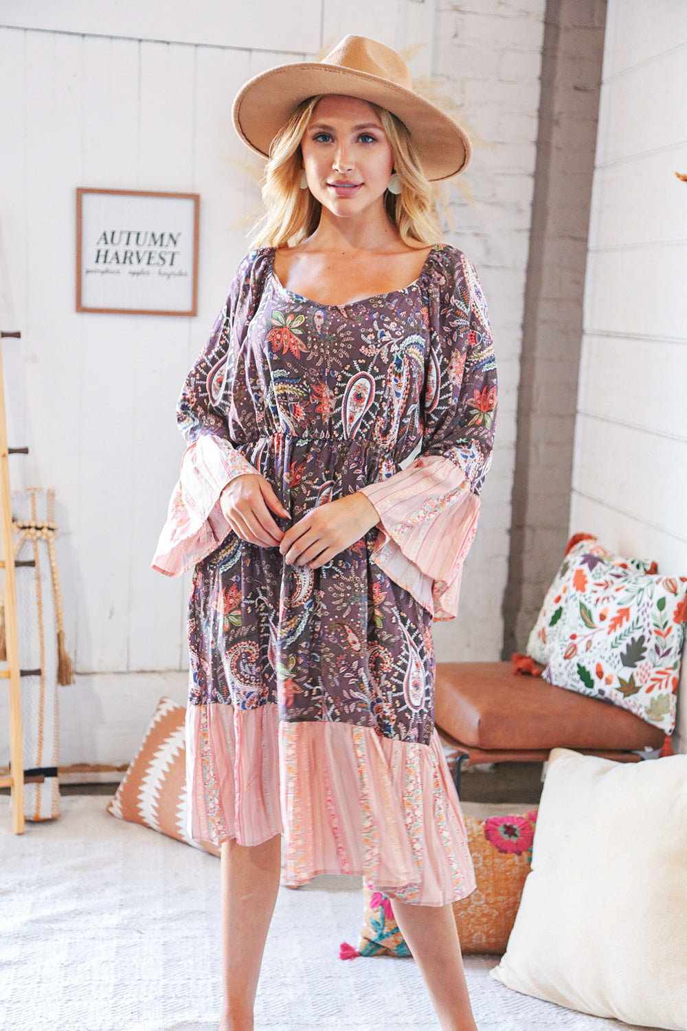 Berry Ethnic Paisley Sweet Heart Neck Bell Sleeve Dress