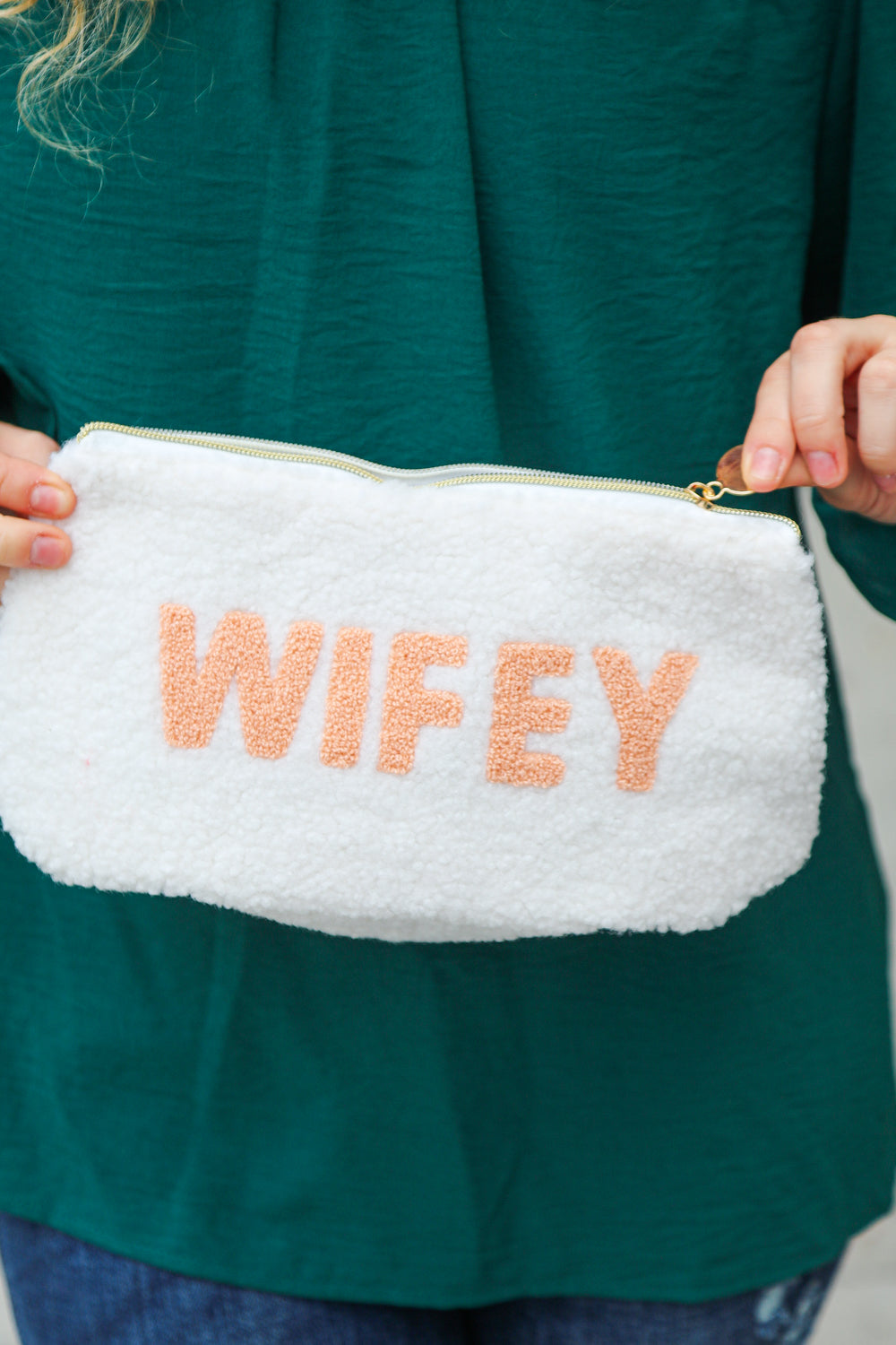 Cream "Wifey" Sherpa Zipper Bag