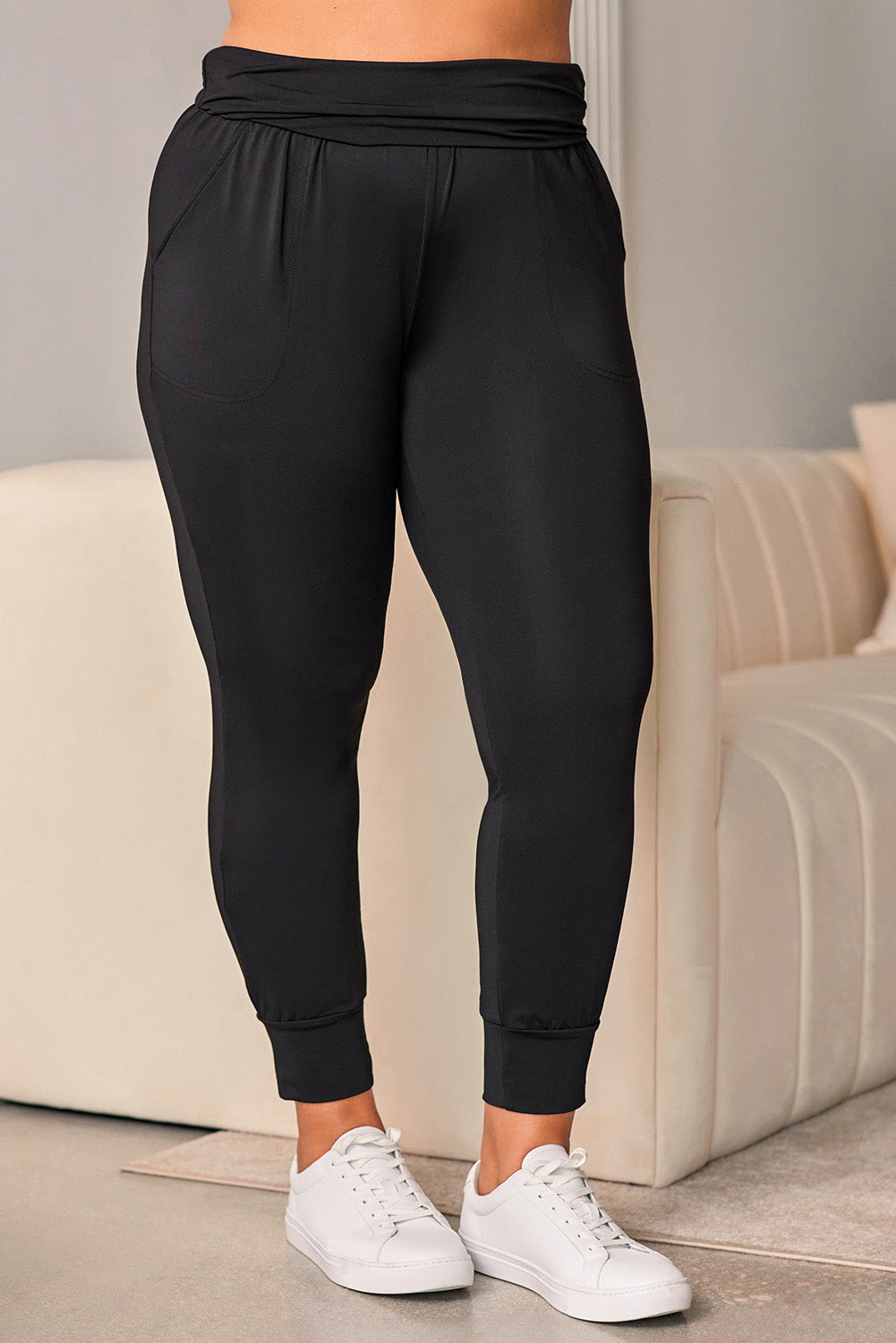 Black Plus Size High Waist Pocketed Skinny Pants