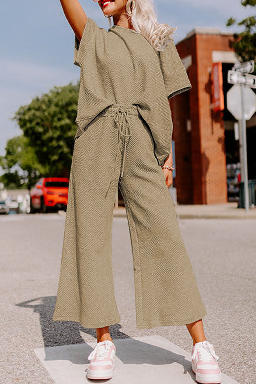 Black Textured Loose Fit T Shirt and Drawstring Pants Set