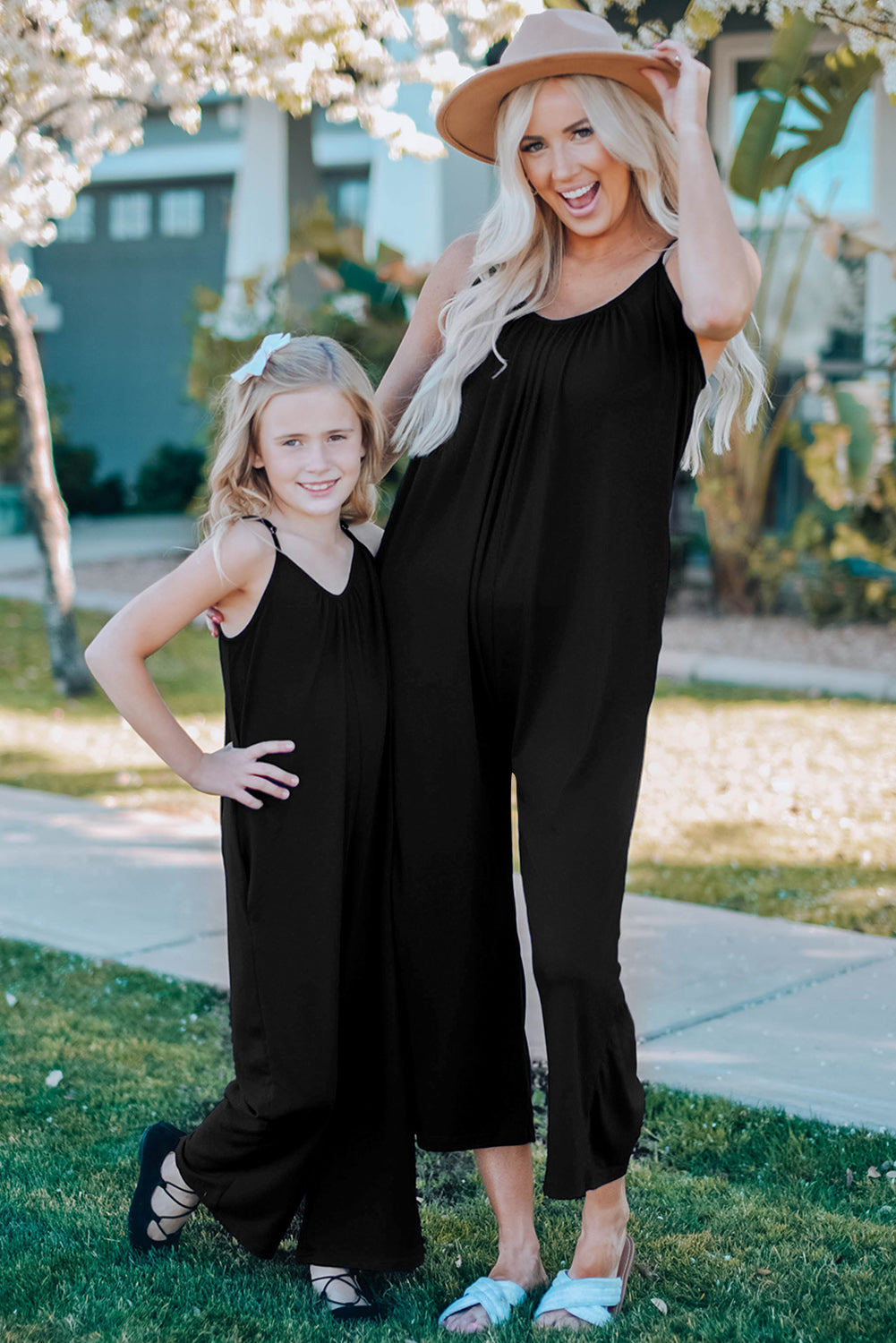 Black Spaghetti Straps Wide Leg Pocketed Jumpsuits