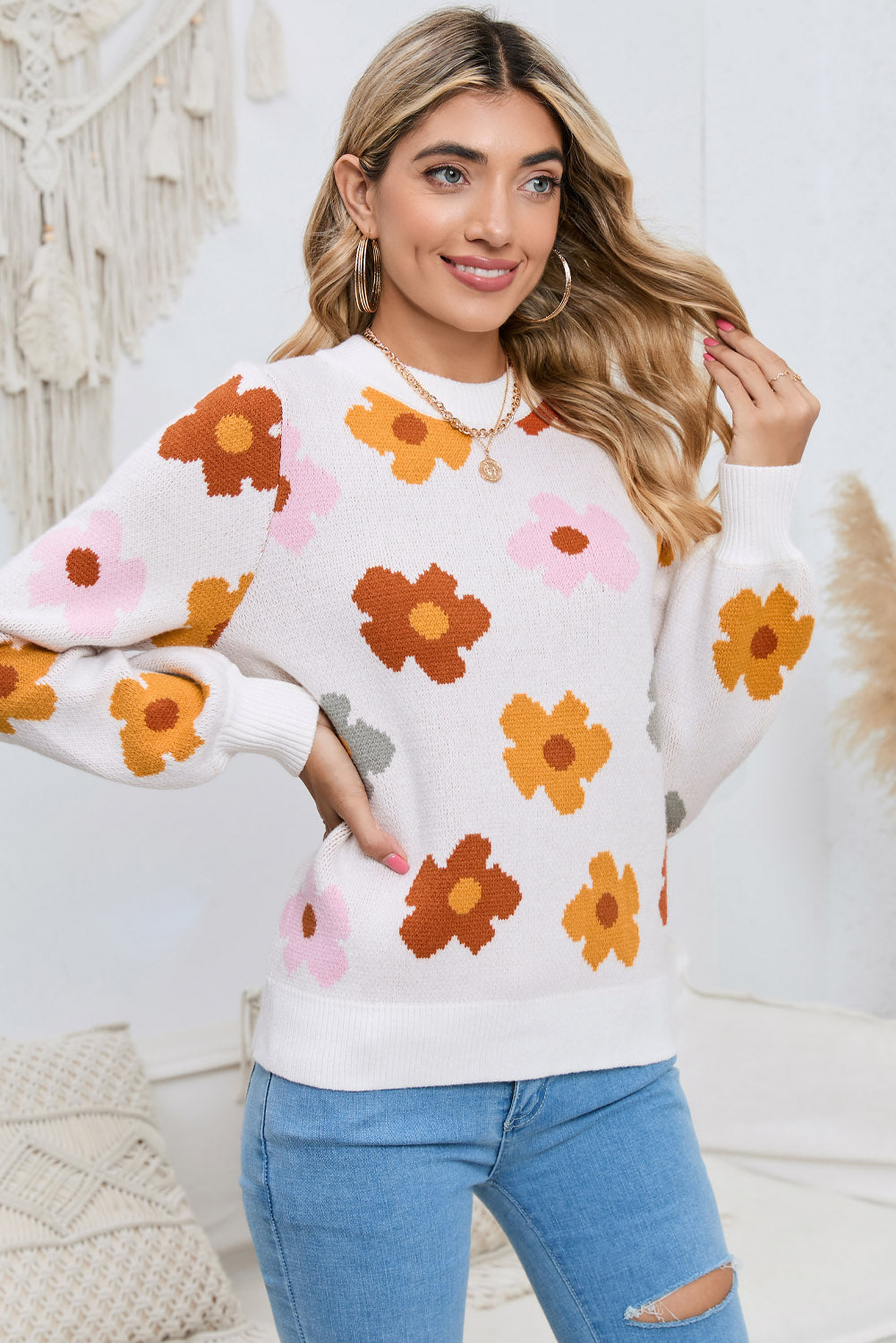 White Sweet Flower Knitted Ribbed Hem Sweater